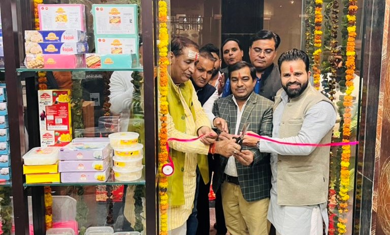 The First Store of Go Pure Inugrated by Vidhayak Shri Tejpal Nagar